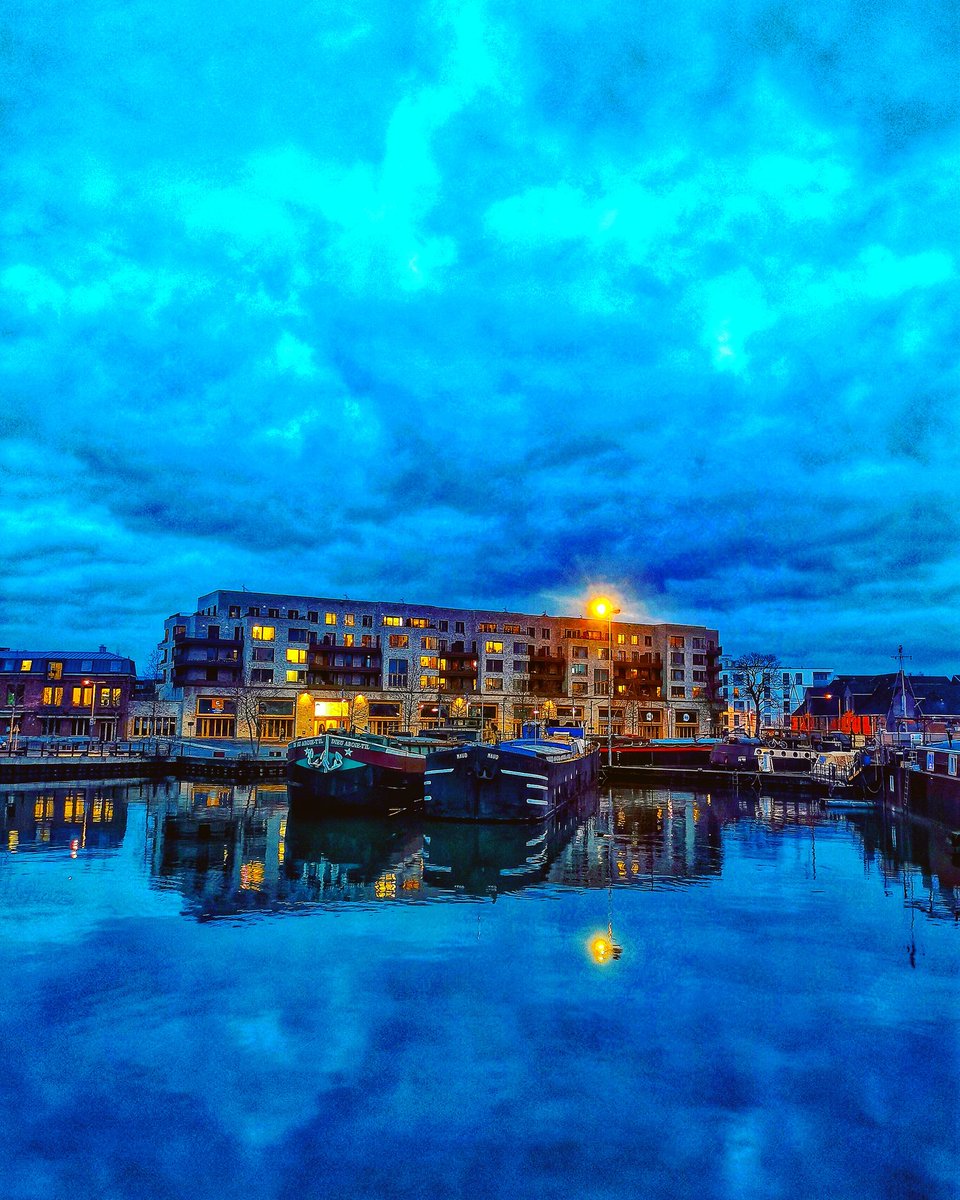 HichemJHP's tweet photo. Nuit au Port de Lille https://t.co/vI3Gx1TFVx
