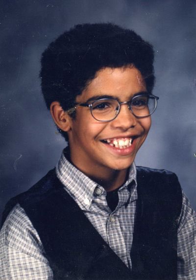 Drake has always claimed to be a “ Black Man “ as he’s ‘ more immersed in Black culture than any other ‘ . His parents divorced at the age of 5 and lived with his mother . He attended a Jewish school and lived in a predominantly Jewish area .  (2/2 )
