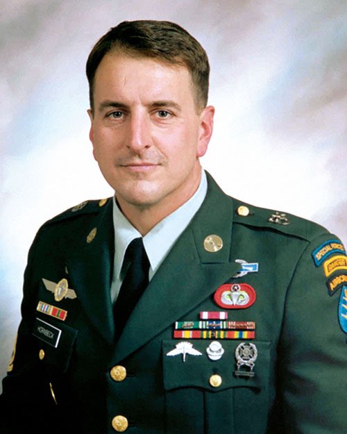 op_hawkeye's tweet photo. 1.18.2004 ~ Master Sergeant Kelly Hornbeck πΊπΈ
#OpHawkeyeRemembers #3rdInfantry #TheOldGuard #7thSFG #10thSFG #BronzeStar #PurpleHeart #DeOppressoLiber #Operation_Hawkeye
π https://t.co/2FLH9cjHLZ
π https://t.co/FYnhbM8T8O
π¨ https://t.co/l9Fjhuemn8 https://t.co/wTgFW44LnS