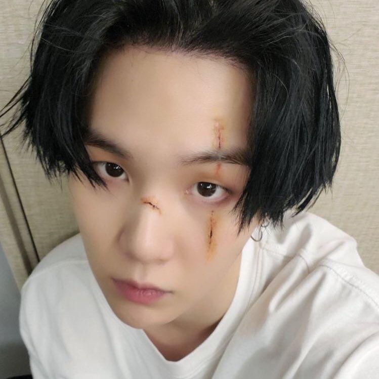 yoongi as levi ackerman; a thread bc im in love with both of them