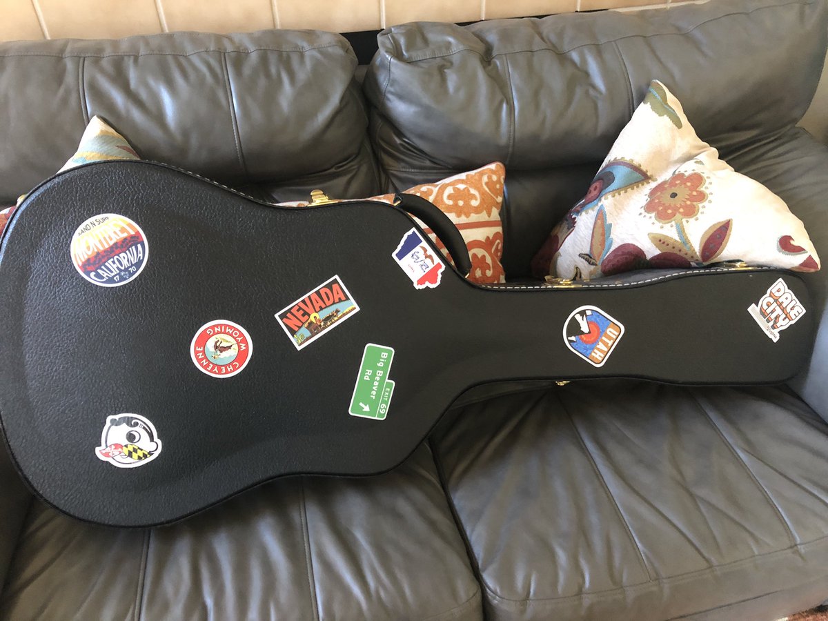 How many roads has your guitar been down? Let’s see those case stickers. #guitar #guitarist #travelingmusician #martinguitar #acousticguitar #guitarcase #stickers #howmanyroads #ontheroadagain