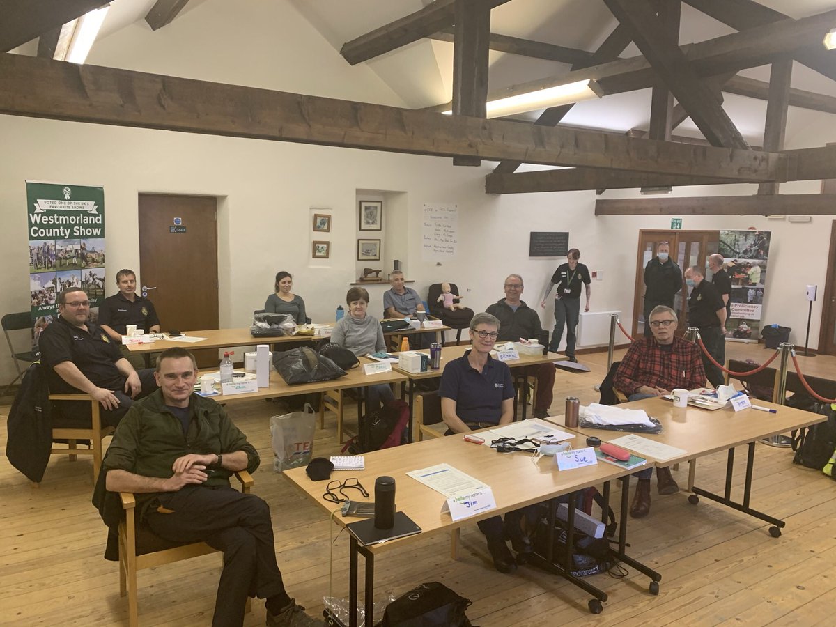 Our eCFRs have stepped forward to undergo additional training to support our current challenges due to the Pandemic. Thank you to <a href="/JanBarnesOrme/">Jan</a> training team, <a href="/NWAmb_Davidmc/">David McNally</a> <a href="/CherylPickstock/">Cheryl Ann Pickstock</a> <a href="/MarkEvans1208/">Mark Evans</a> &amp; <a href="/NWAmb_Caroline/">Caroline Hastings</a> for making this happen #TeamNWAS #eCFRs <a href="/NWAmbulance/">North West Ambulance Service</a>