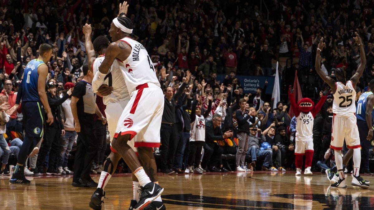 JLew1050's tweet photo. You may recall the last Mavericks-Raptors game, 393 days ago... https://t.co/CCsgnj6Zn8