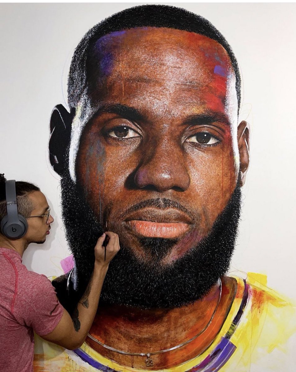 TheHoopCentral's tweet photo. The detail on this LeBron James mural is unreal. 😳

(via @jlhill_art, h/t @kobemurals) https://t.co/dv47ZMFq7v