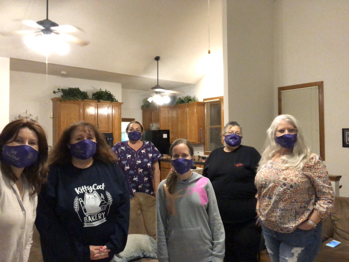 WynonaPadgett's tweet photo. A few pics from our Girls’ Winter Weekend Retreat at Lake Cumberland Resort! #lc365 #GNOtripled #friends #mountainfeelingwithoutthetravel #COVIDadjustments #burnsideky #RandR https://t.co/Q2JyqKMHQI