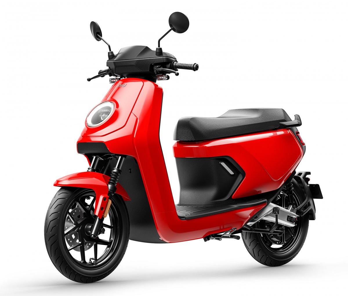 AutoFmRadio's tweet photo. NIU, la marca de Smart eScooters, presenta el MQi GT, un nuevo modelo con un motor Bosch, sistema de baterías y soluciones de conectividad vanguardistas. 

Incorpora dos baterías gemelas situadas bajo el asiento, de 48V31Ah o 48V42Ah con autonomías de 60-70 km o 80-90 km https://t.co/RG3hQlNRag