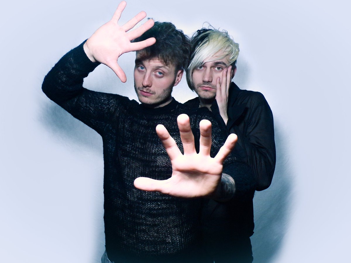 🖤NEW MEMBER🖤

2020 wasn’t all that bad. even though pretty much everything was cancelled, lilleburn actually became a duo. <a href="/Jacko679/">Jack Attack!</a> is the newest member. we’ve spent a lot of time writing now and can’t wait to share it