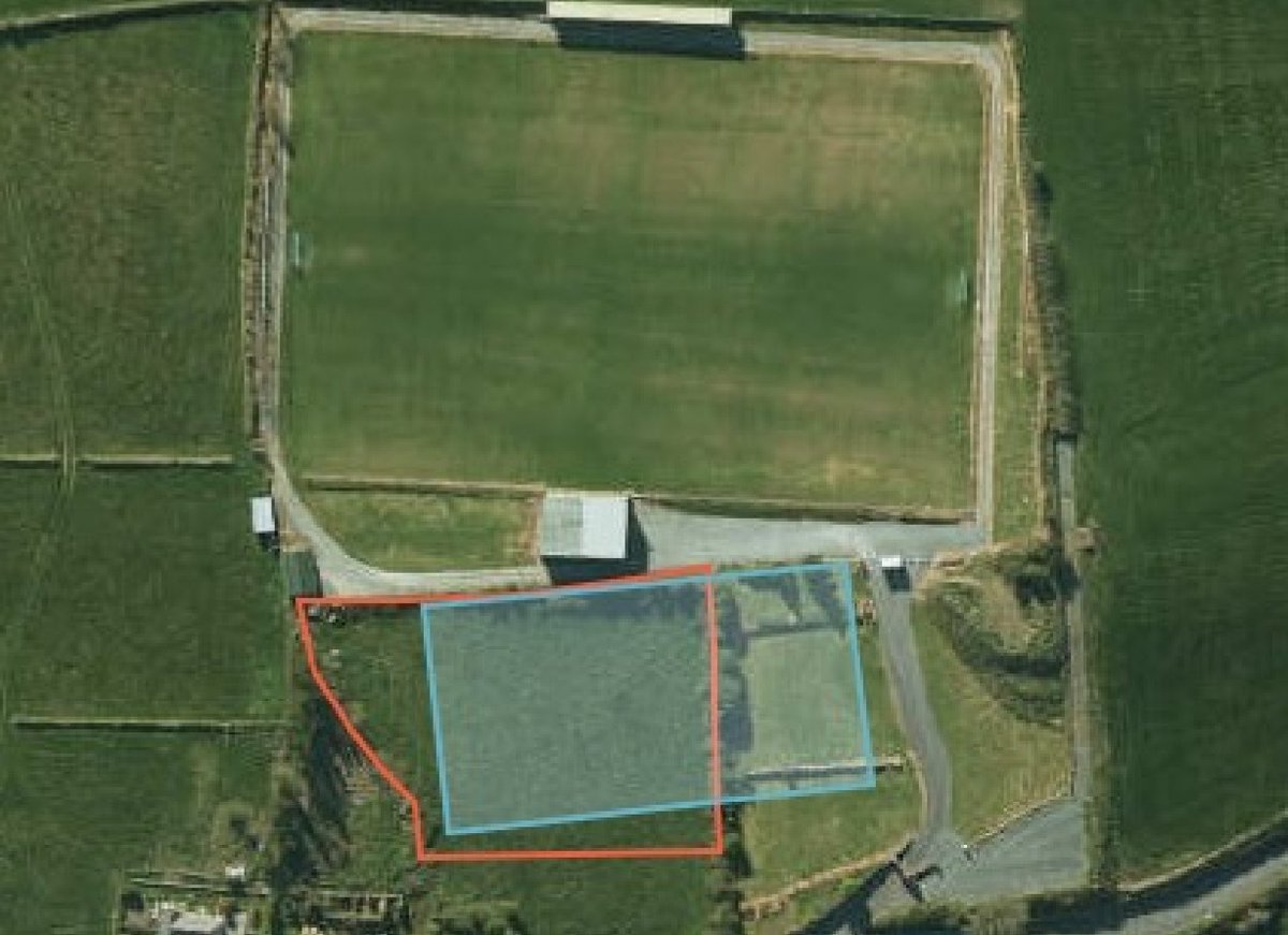 CLGnaRinne's tweet photo. Píosín Nuachta - Páirc Uí Shíocháin
Tá CLG na Rinne sásta a fhógairt go bhfuil beagáinín níos mó ná acra talún ceannaithe againn in aice lenár bpáirc imeartha i gCill an Fhuarthainn. https://t.co/HEyGis415S