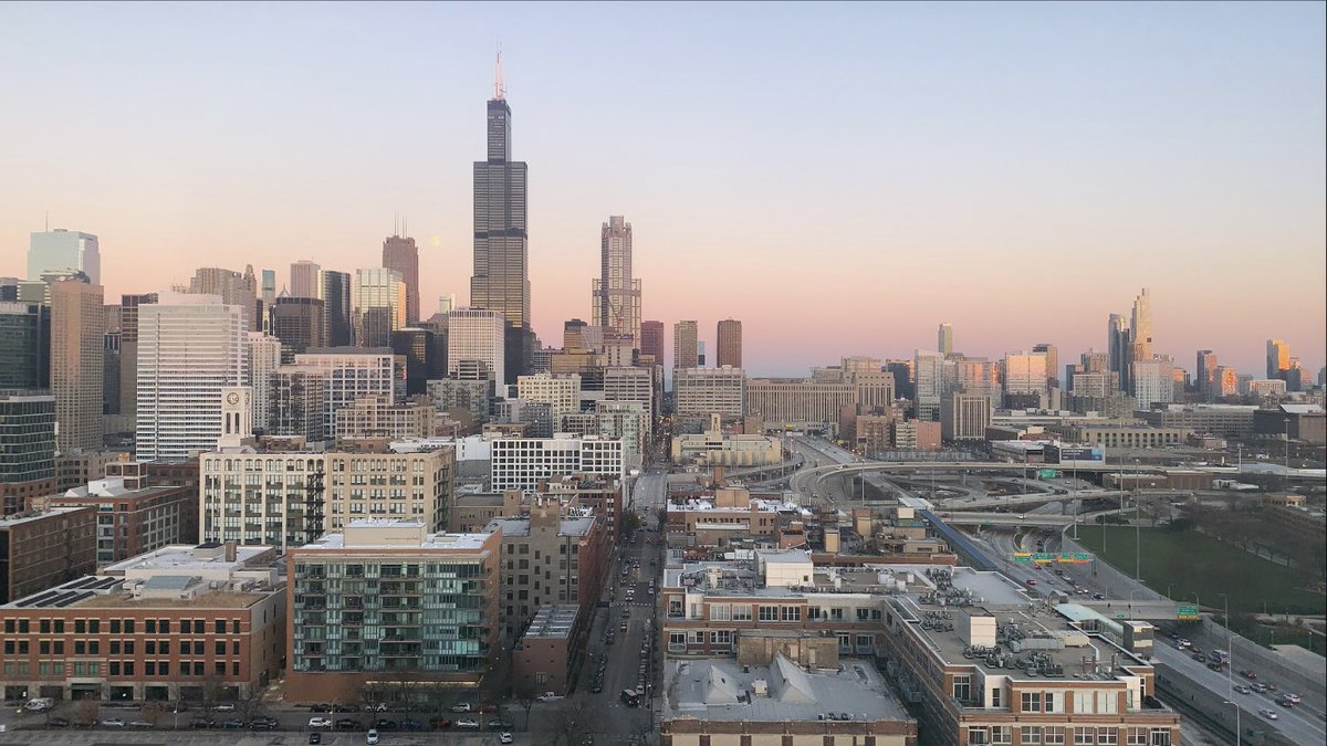 Chicago is a beautiful city with 4 seasons, wonderful people and is a center of art, culture and food.