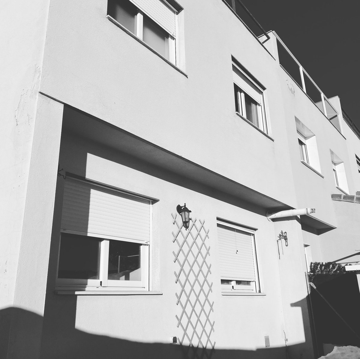 Mañana soleada visitando viviendo para certificado de eficiencia energética en Tórtola de Henares (Guadalajara) #aparejador #arquitectotecnico