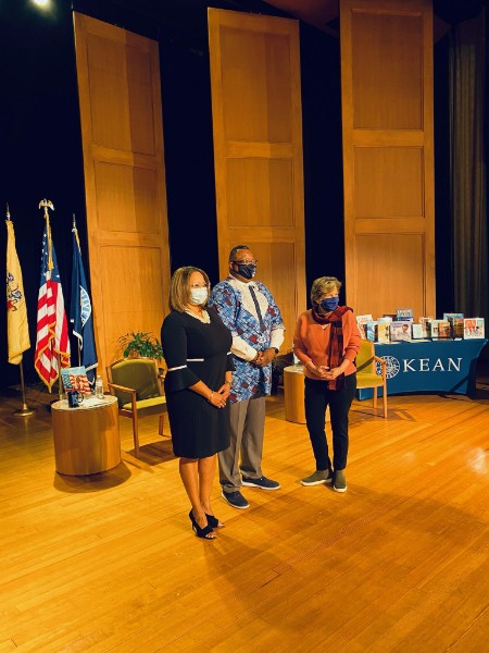 KeanUniversity's tweet photo. Thank you for joining us today for "African American History Is Our History. Time to Talk About It. Time to Teach It" with Kean Pres. @DrLRepollet, AFT Pres. @RWeingarten and Newark Mayor @RasJBaraka.  #KeanMLKChat #DayOfService https://t.co/9LmYn7uPQ3