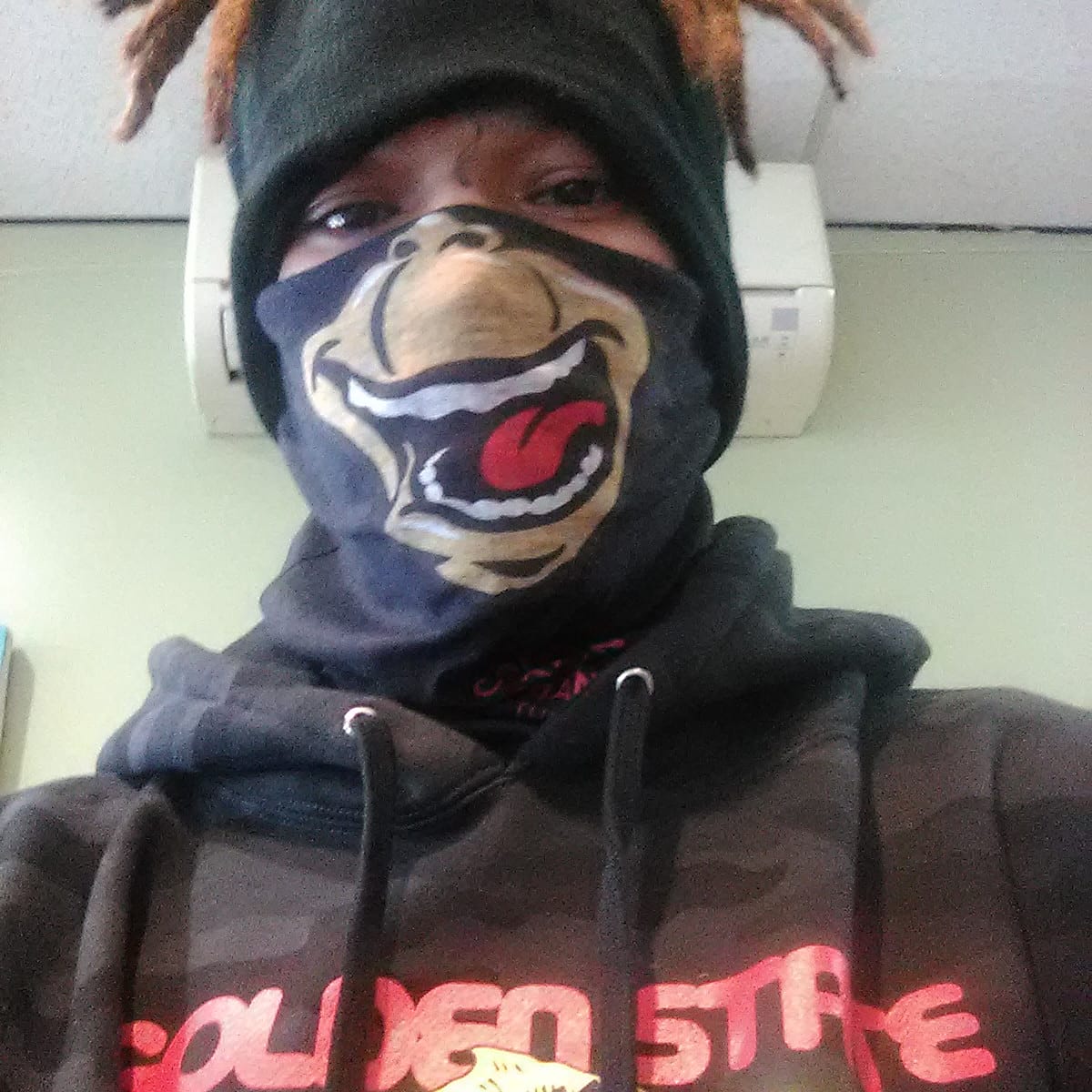 jus_blazed911's tweet photo. 1 1/2 years #dreadication https://t.co/fGu6zZWBSE