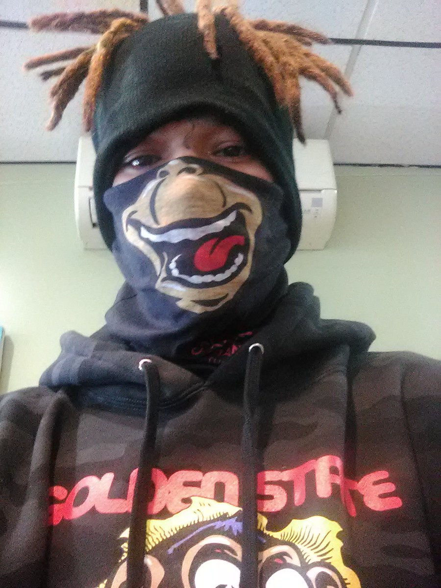 jus_blazed911's tweet photo. 1 1/2 years #dreadication https://t.co/fGu6zZWBSE