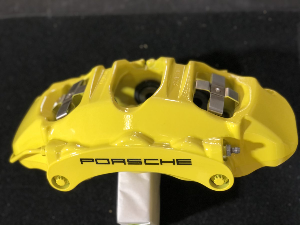 CalChromeWheel's tweet photo. These Porsche brakes have been painted and are ready to be reattached!
#calchrome #californiachromewheel #porsche #brakecalipers #brakes #porshebrakes #brakecaliperpainting https://t.co/OBThZU1DjH