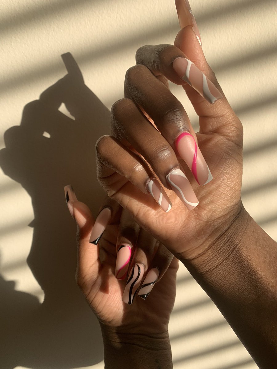 toridelanis's tweet photo. a set i did yesterday #804nailtech https://t.co/nzEijvsv7a