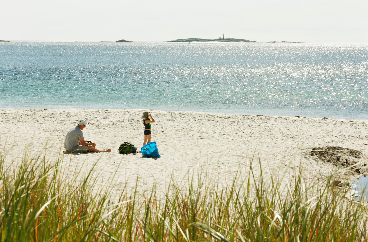 NS_DNR's tweet photo. Beachcombers, swimmers and hikers will soon be able to visit and safely park at Crystal Crescent Beach, one of Nova Scotiaโs most popular beach parks. We will nearly double parking capacity in time for next beach season. ๐๏ธ https://t.co/hrE3SmdrBV