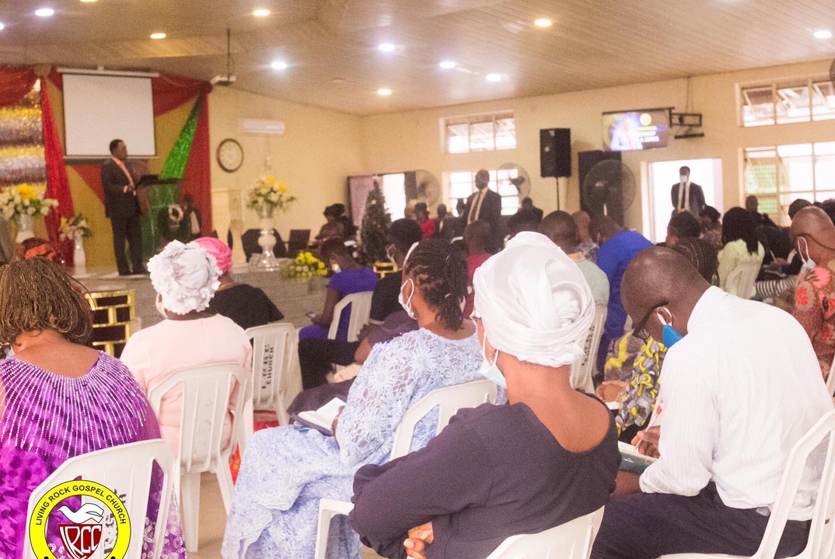 lrgcintl's tweet photo. Awesome time in the presence of the lord! God's servant Bishop M.A Idris continued on "The power of Increase" series. 

Did you miss service? 😀No worries, you can get audio copies of the service, just send us a dm and we would make it available at a little cost 🤗

#Lrgc https://t.co/LmAXRfBZwr