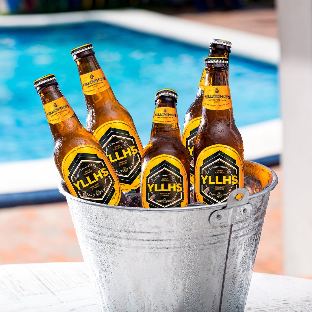 Yellowhops's tweet photo. Tudo que você queria num dia de verão né? Marque um amigo que, a partir de agora, te deve um pack de YellowHops! https://t.co/ugc4AXRNQk