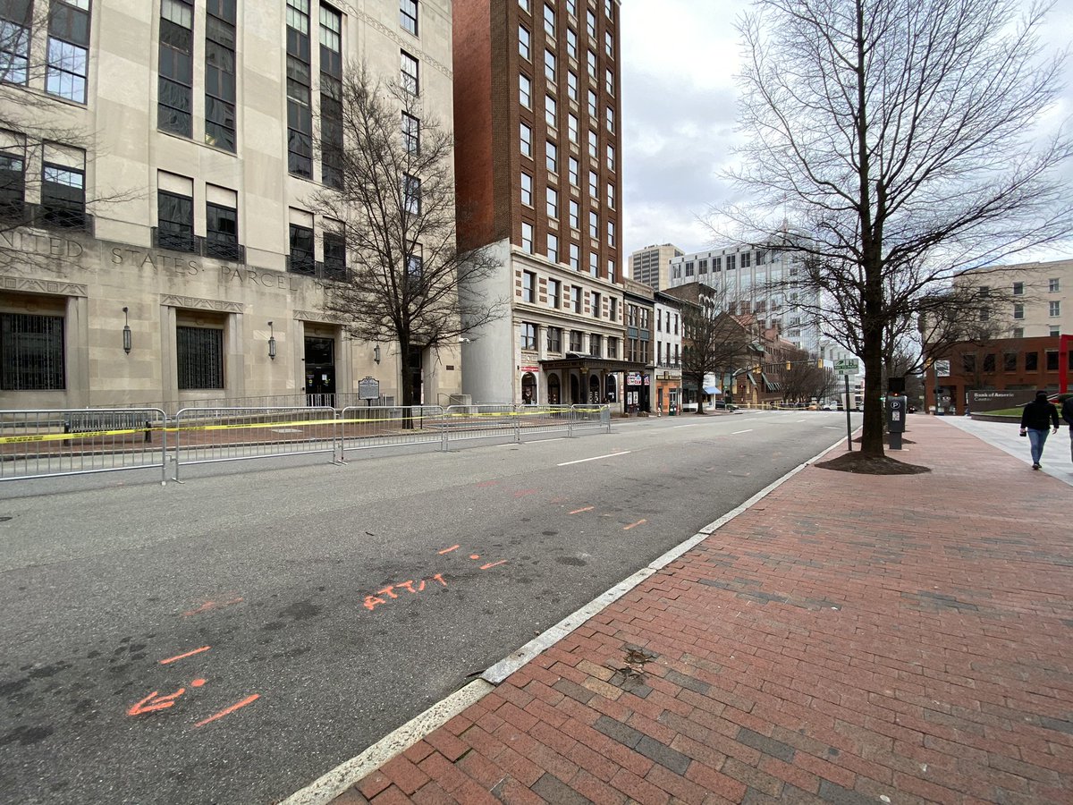 the area about the capitol building in richmond is a ghost town now. the few dozen members of assorted fringe groups who showed up earlier in the day to demonstrate have all gone. all that’s left are the 4 proud boys loitering outside 711.