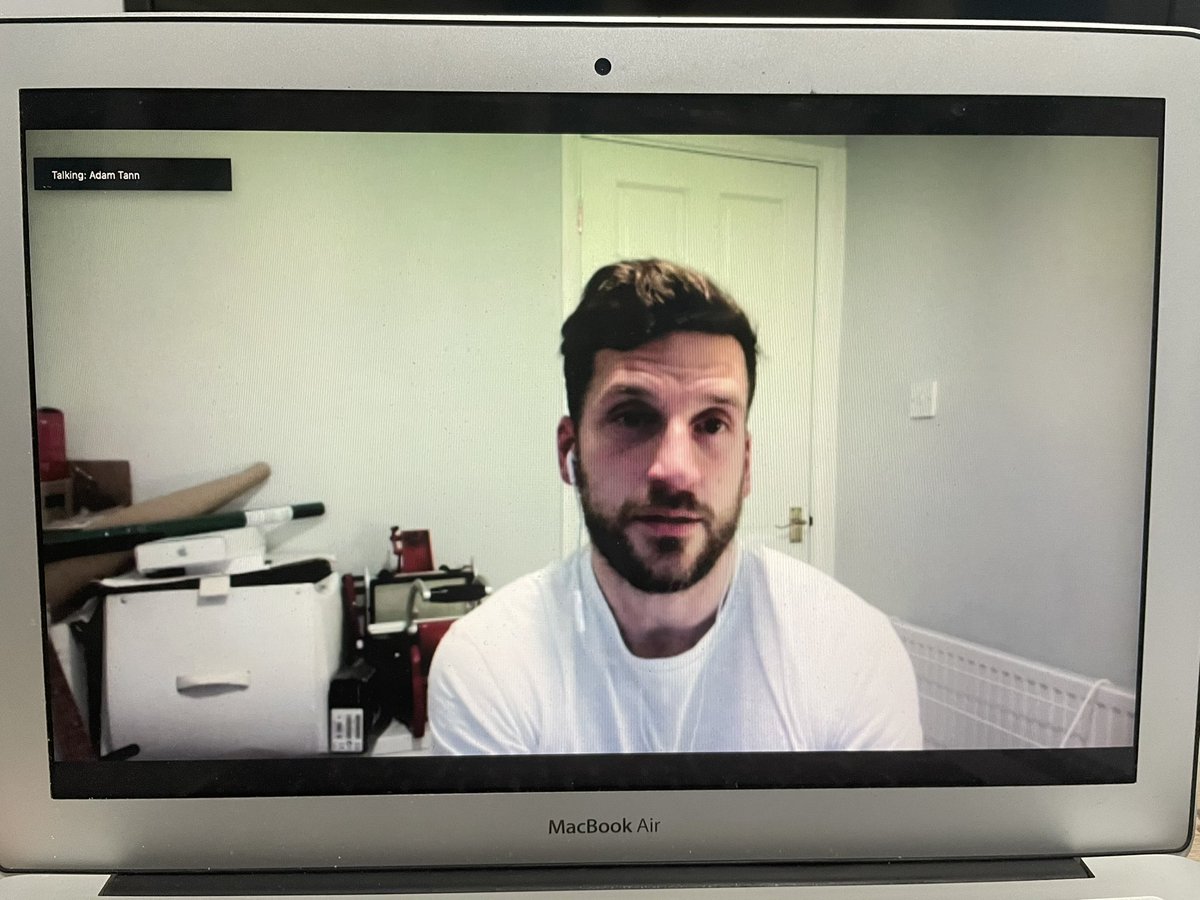 Academy_LTFC's tweet photo. Thanks to @LowestoftTownFC player/coach Adam Tann for his powerful talk about surviving testicular cancer. Really important messages for the boys and their families that could one day save a life! #LTFC #LockdownLearning #People #Players
@OrchidCancer @TeenageCancer @CR_UK https://t.co/s7bT8hAEKF