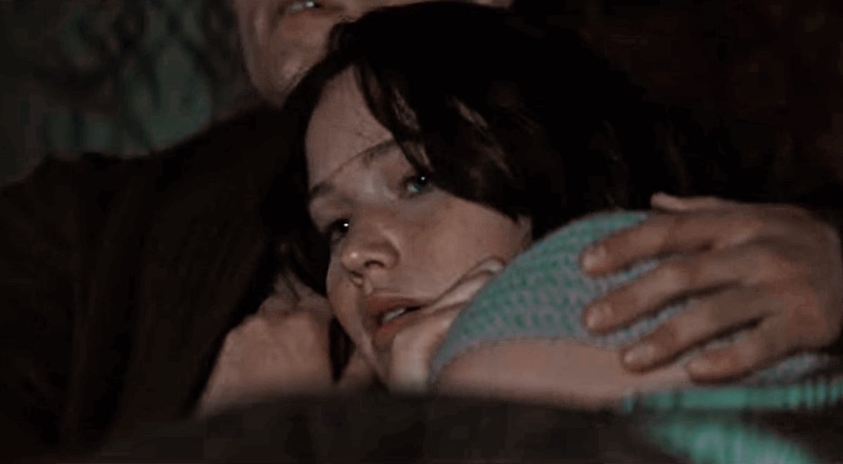 L0VEROFMINE's tweet photo. "Peeta, resteresti con me?"
"Sì... per sempre."
#HungerGames https://t.co/FDeVGbSJFo