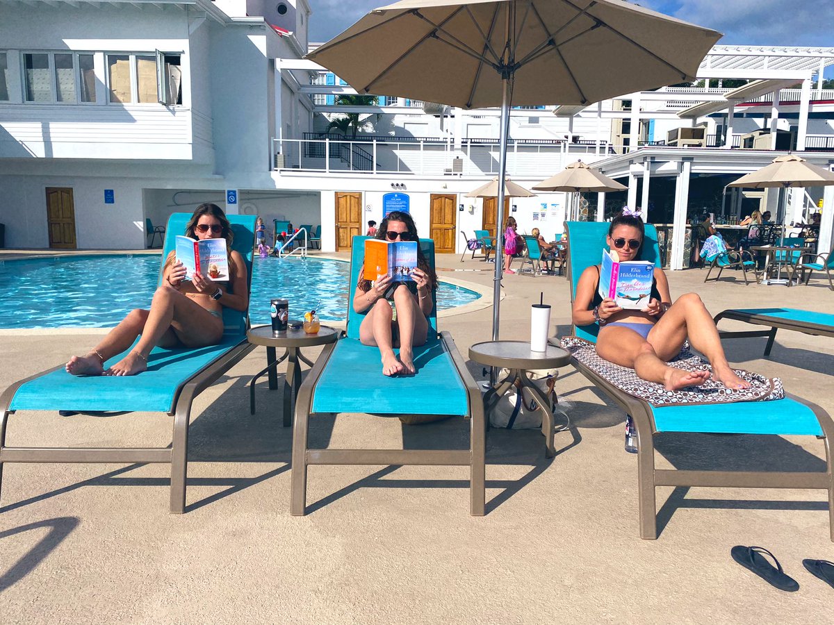 lilmissct's tweet photo. @elinhilderbrand us island girls are dying for a book signing!! Any coming up?!? https://t.co/1TSWXQ2h6n