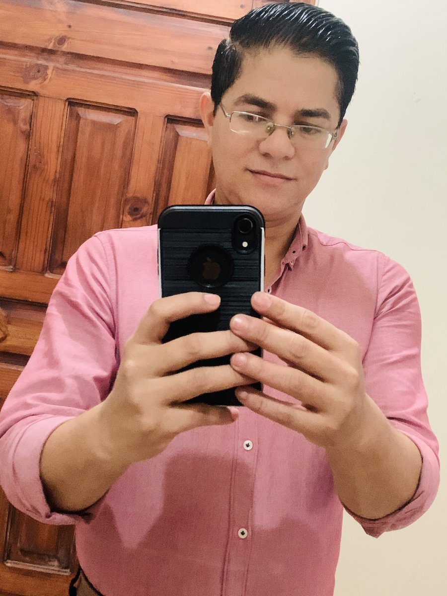 lared2's tweet image. Jugando un poco 🙈