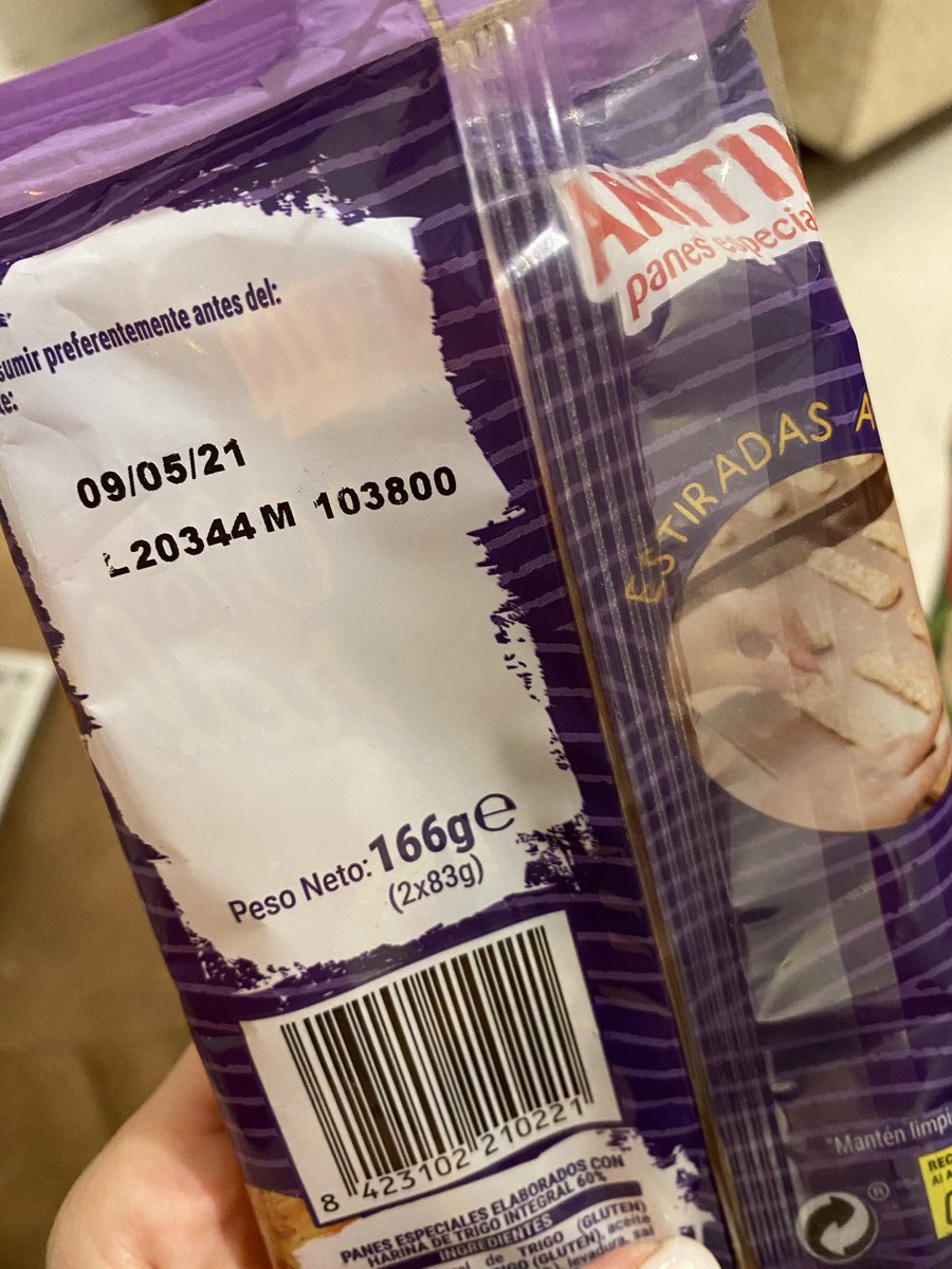 albaglez2's tweet photo. Hola @Mercadona! Por qué hay fibra en mis snacks integrales de Anitin? Es para ayudar al tránsito intestinal? Os animo hacer seguimiento a la trazabilidad con los códigos fotografiados... https://t.co/gZgBUYGpTZ