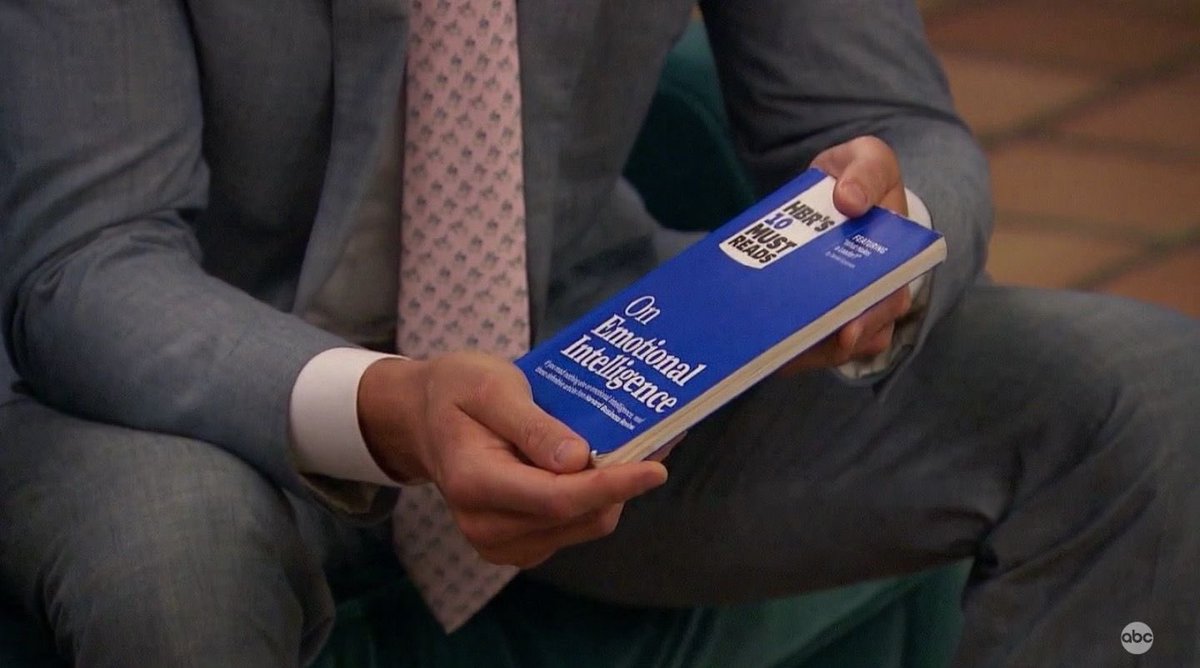 ___MELL___'s tweet image. Both Victoria and Sarah need to read this #TheBachelor