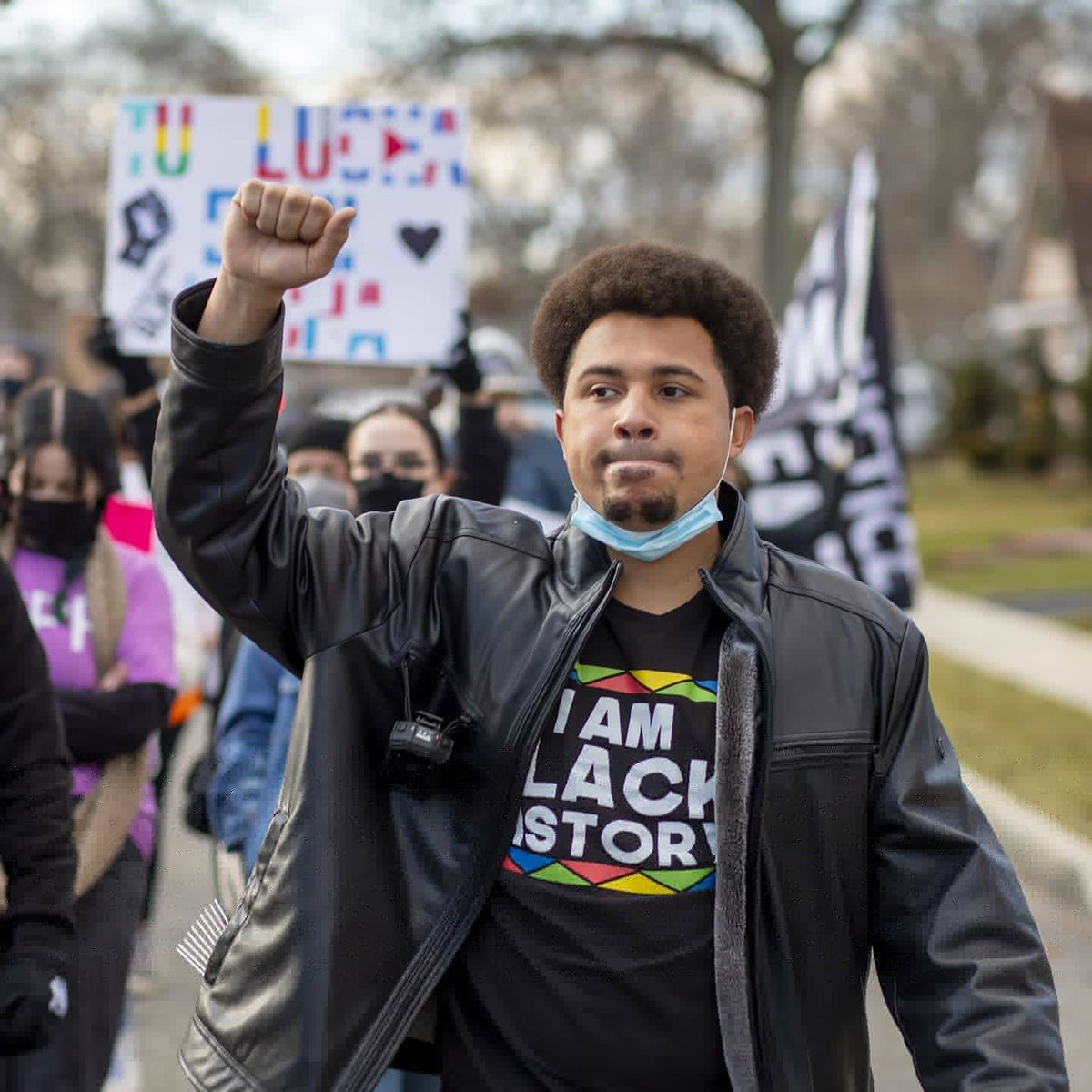 LIPPblm's tweet photo. MLK Day Protest in Massapequa Park #blm #blacklovesmatter #mlkday #mlk https://t.co/wqT3GvWG13