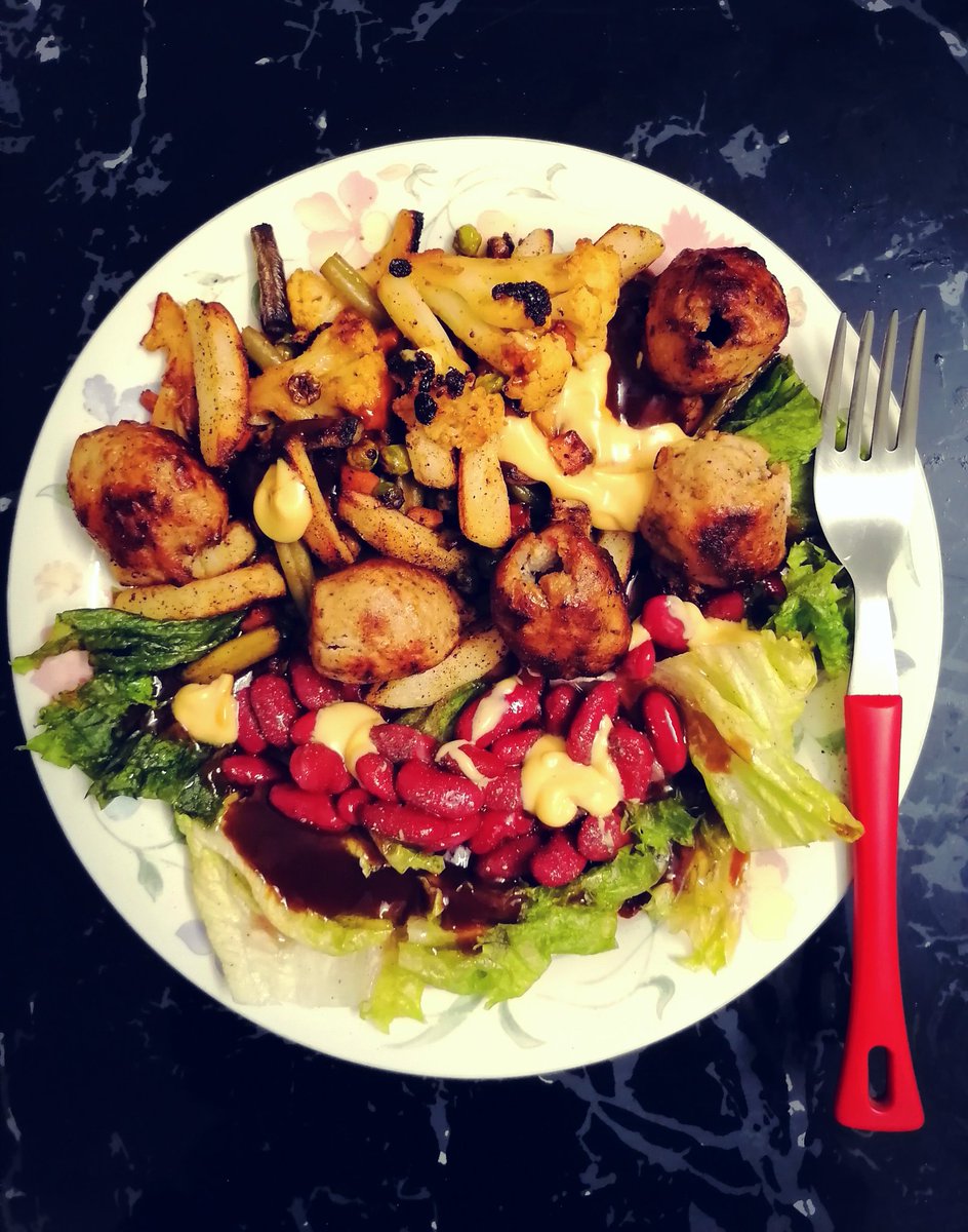 6StringSoloist's tweet photo. Not bad in 30 mins and the boy is getting better. 🙅🏻♂️
#CookingMode
#Dinner https://t.co/Vd5WReEmVo