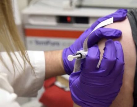 Now even snow is now purple. It’s completely ridiculous. Let’s get down to the heart of this purple beast.