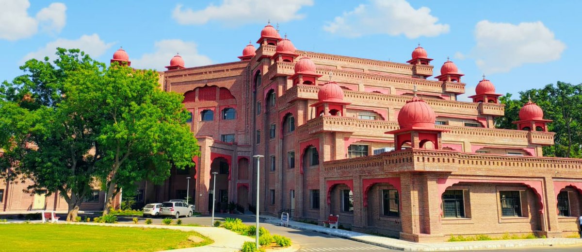 Mrsptu2's tweet photo. “When you educate one person you can change a life, when you educate many you can change the world”

Sharing glimpses of the beautiful MRSPTU campus.
 
#MRSPTUBestCampus https://t.co/MlLmfSiNNp
