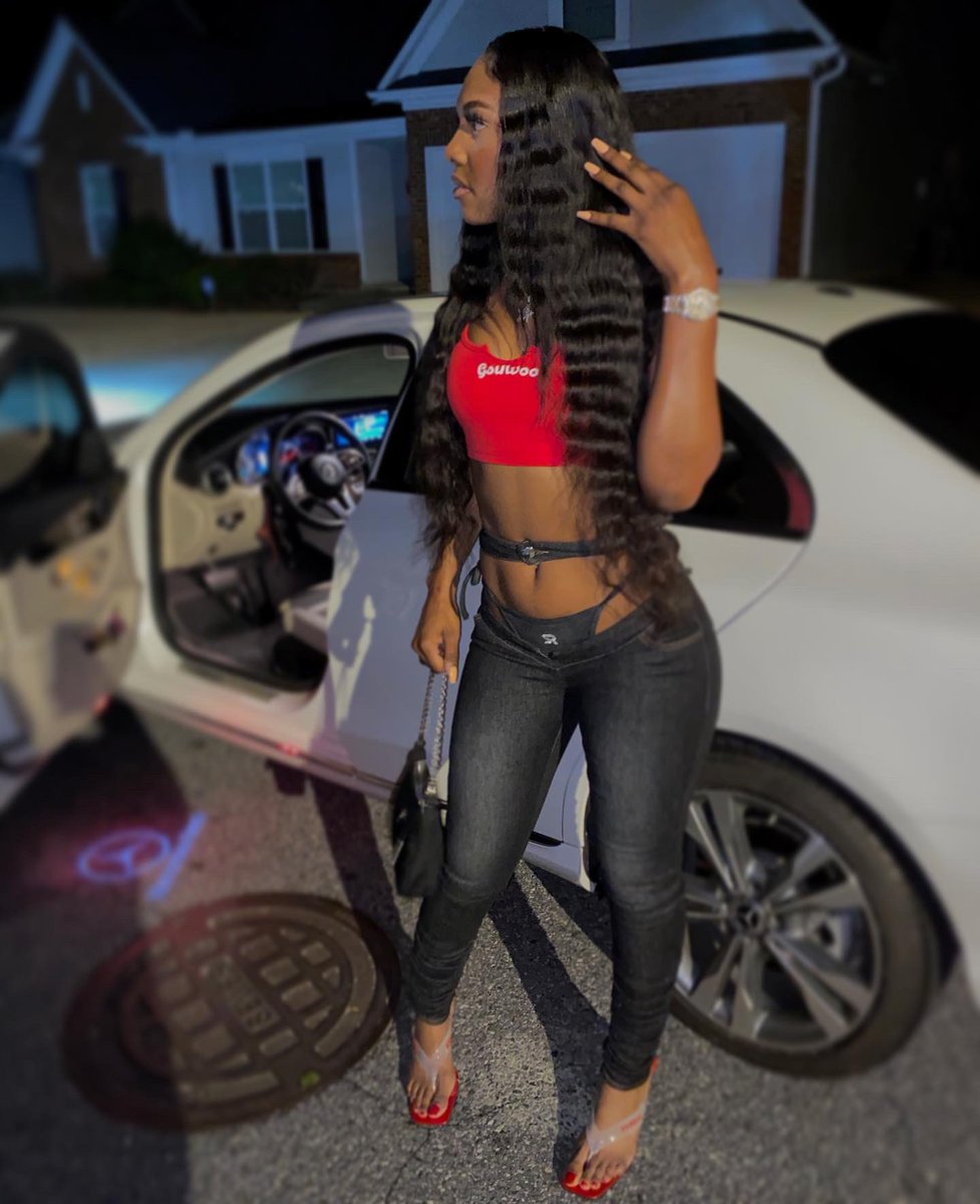 TeeAyeH's tweet photo. I don’t gotta talk loud, but you hear me tho 😉 https://t.co/bSnUhH1o7A