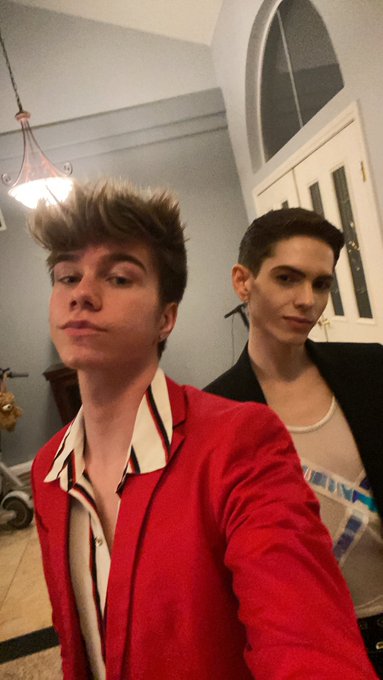 Me and @JordanLakeXXX looking like a snack .... https://t.co/5NUs9APihx<a class="tags" href="/tag/jordanlakexxx">@jordanlakexxx</a>