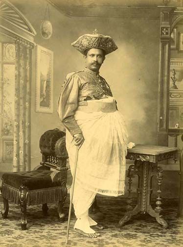 IamIsPra's tweet photo. Ceylon Kandyan chief (Radala)
* The original monochrome photo was taken from the Internet (https://t.co/BiKzwpUDhc) and colorized using an Artificial Intelligence (AI) program.
#CeylonInColor #PowerOfAI https://t.co/TWyO4UVjB7