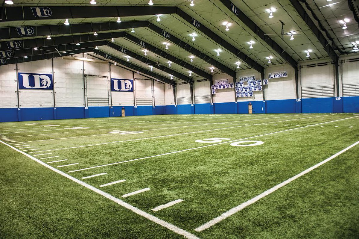 BlazeBarista's tweet image. A thread of the Best Facilities in Division 3! 

#UDLeaveALegacy⚔️
#JOINtheLEGACY⛓️