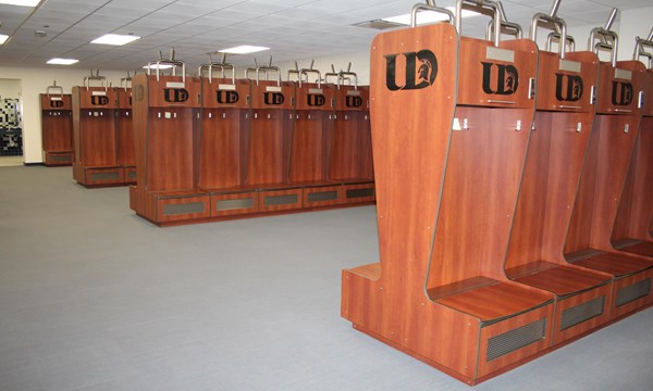 BlazeBarista's tweet image. A thread of the Best Facilities in Division 3! 

#UDLeaveALegacy⚔️
#JOINtheLEGACY⛓️