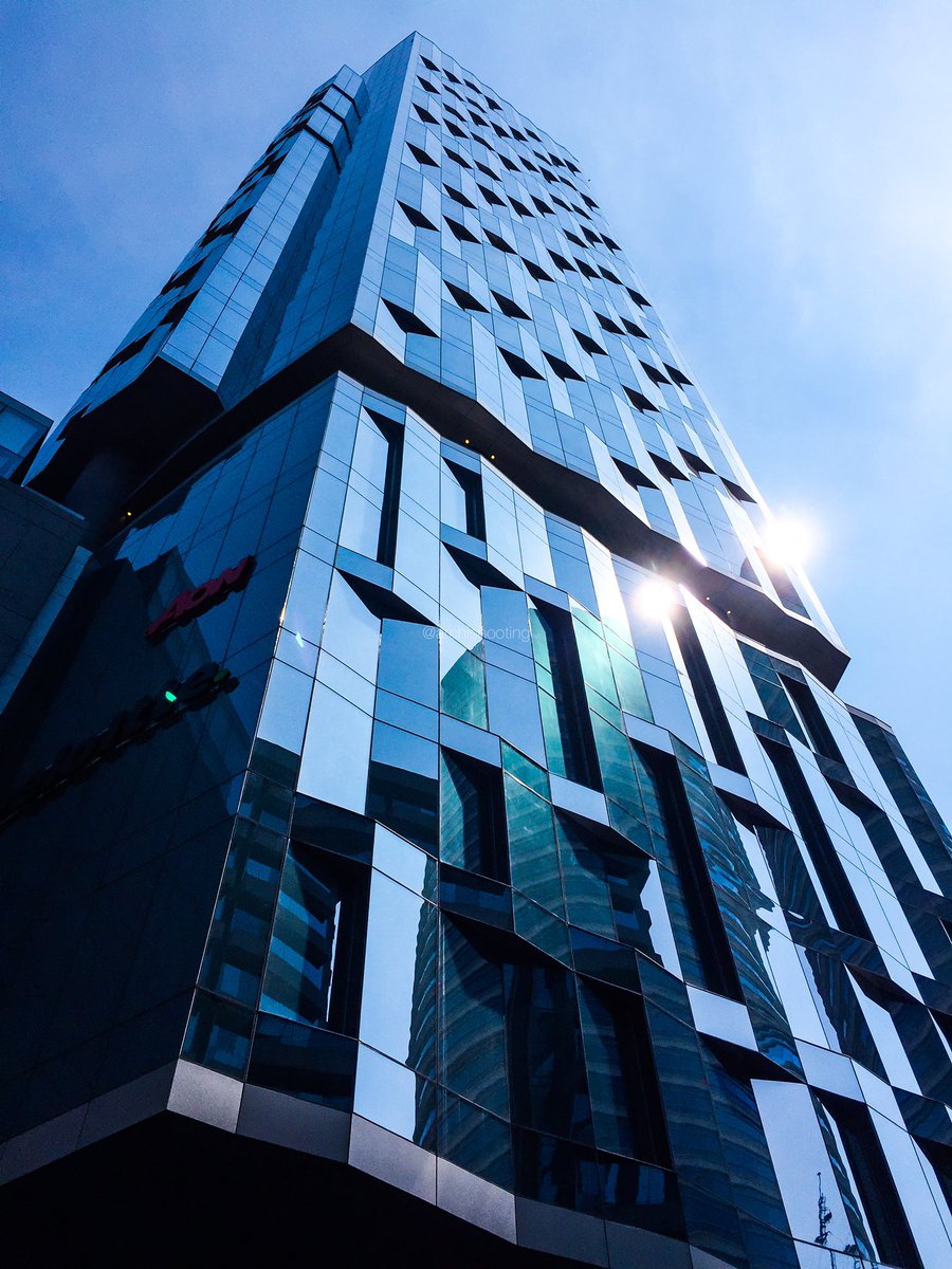 archishooting's tweet photo. Torre Diana, @ATTBusinessMx offices in CDMX, Mexico. 🇲🇽

———
📸 @checks1 
🔻🔻
< Use 👉 #archishooting hashtag in your pics, for a chance to be featured on our channels>

#cdmx🇲🇽 #cdmx #df #ilovedf #instapic📷 #cdmx_photos #torrediana #photography #architecture #archiphotography https://t.co/LoVao8GuAZ