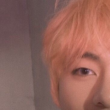 DAkoJon's tweet photo. #TaehyungYouArePerfect
Этот человек заслужил много любви но только не хейта.
Он очень хороший человек он никогда никому ��ичего плохого не сделает даже не скажет он не заслуживает такого обращения к себе 
Я надеюсь все пройдет и будет хорошо
 Мы очень сильно любим тебя Тэхен
✨🌍 https://t.co/sYyvq63Wq5