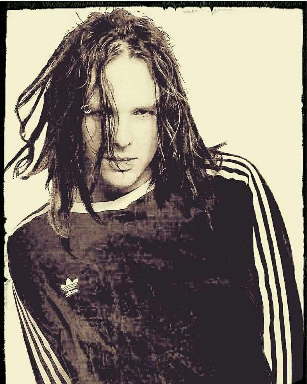 Happy birthday to Jonathan Davis from Korn 