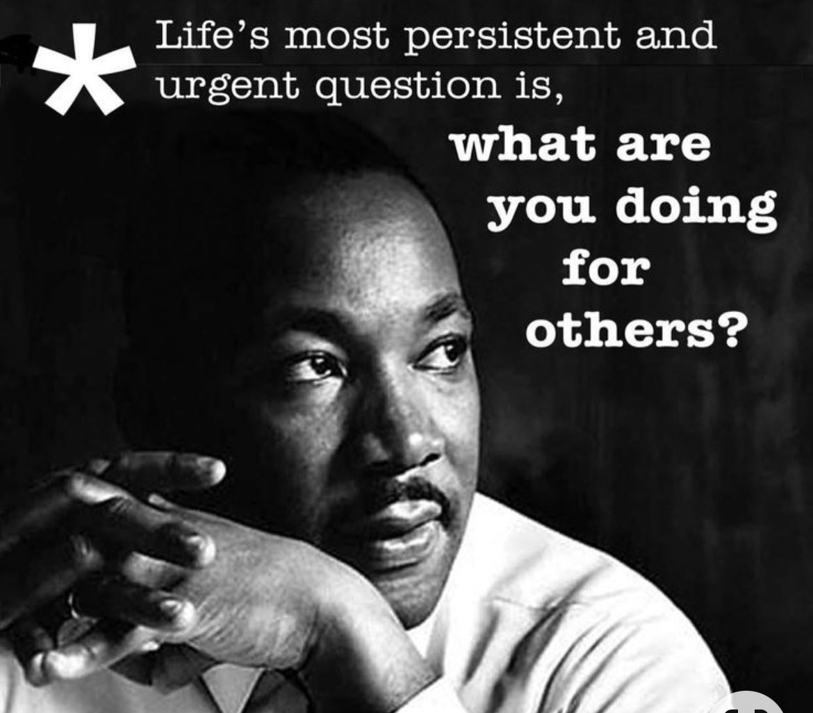 Julian Canas tweet media