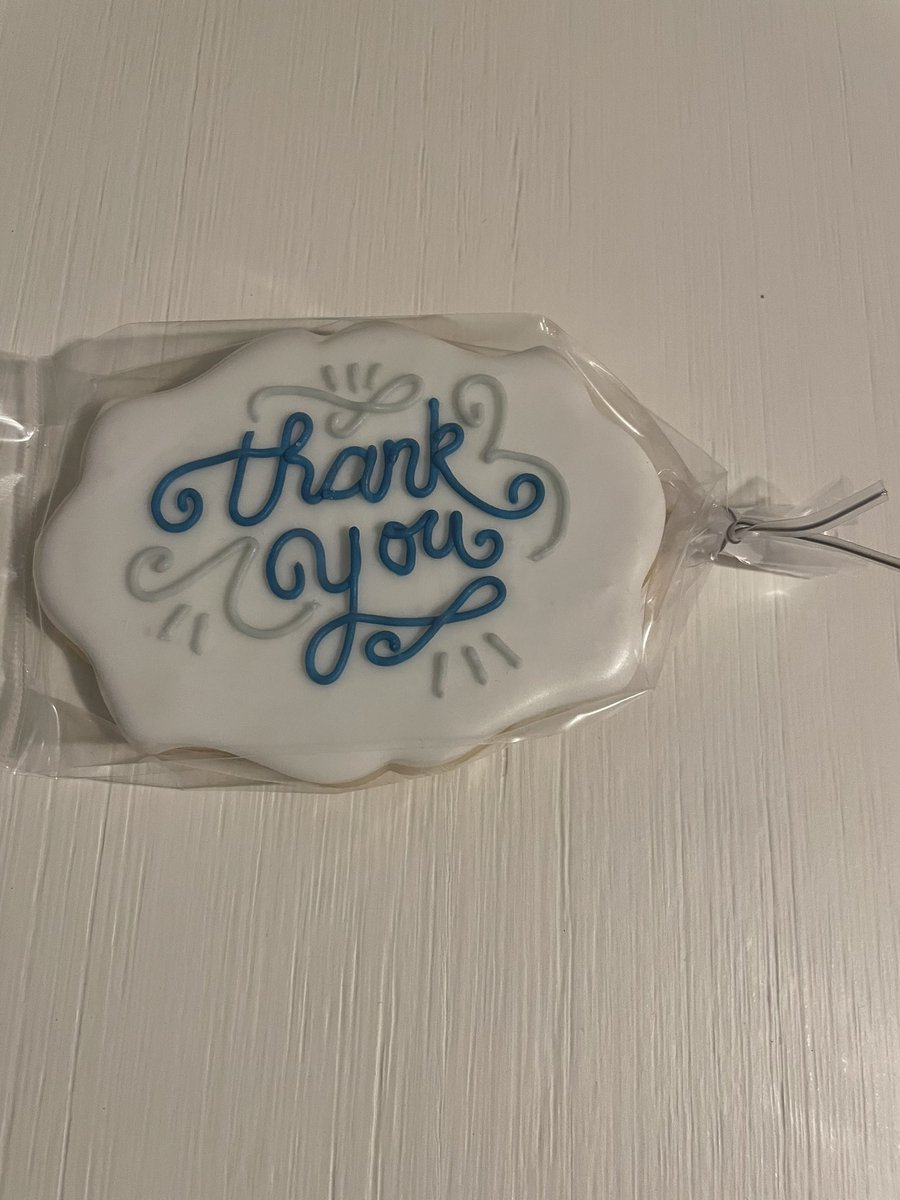 It's the small acts of kindness that keep us all connected.  Feeling so grateful for being apart of such a wonderful staff.  Thank you <a href="/marie_murad/">Dr. Marie Murad</a> for a wonderful surprise and brightening this Monday afternoon ! #kindness