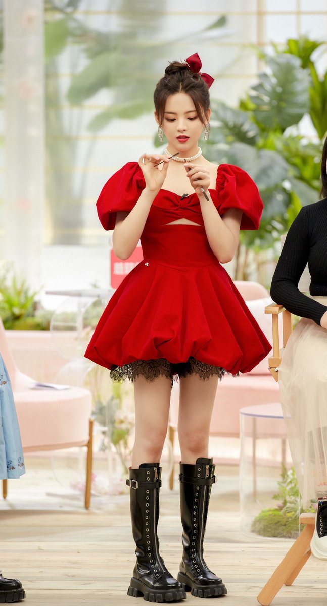 chaoyuefocus's tweet photo. #杨超越 #火箭少女101 #YangChaoyue #Rocketgirls101 https://t.co/mdmUEI2s4x