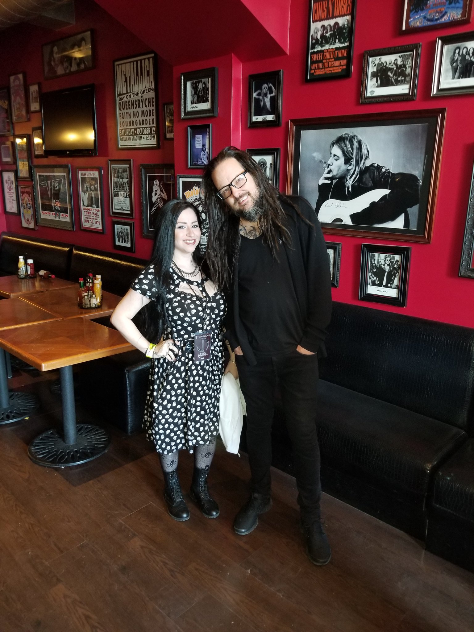 Happy Birthday to Jonathan Davis! Thank you for putting out the most amazing music for all is us to hear. 