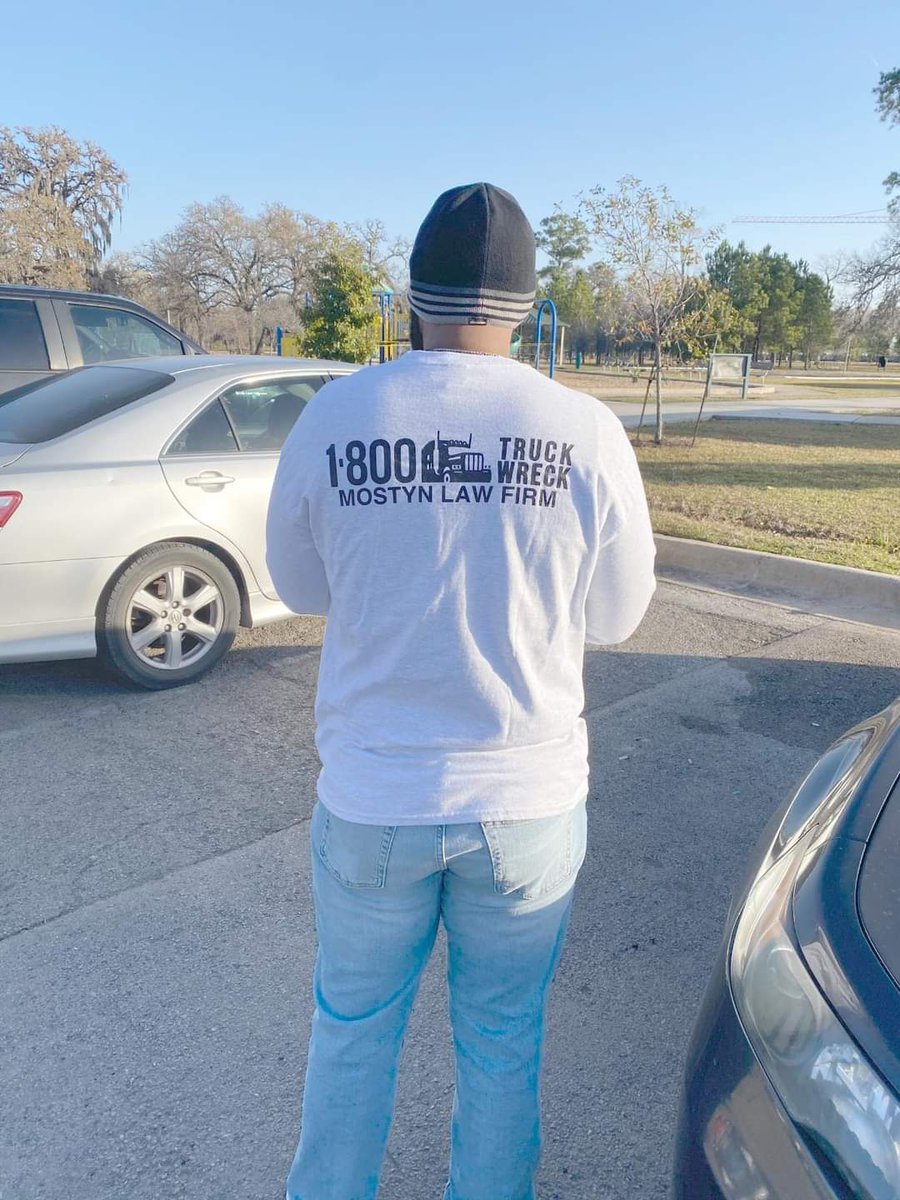 MostynLaw's tweet photo. Did you know Martin Luther King, Jr. Day is “a day on, not a day off”? MLK Day is the only federal holiday designated as a national day of service to encourage all Americans to volunteer to improve their communities. https://t.co/nKeqB3dtgR