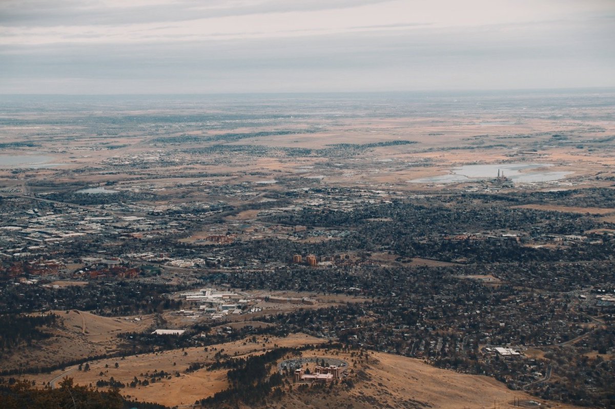 Victor 👨🔬 (@victorcrspo) on Twitter photo Sunday's plan: wake up, make some tea and stare this wonderful view from the top of Boulder's Bear Peak! 🐻🏔️ Then go back to the <a href="/CUEngineering/">CU Boulder Engineering 🦬</a> 👨🔬. Sunday's plan: wake up, make some tea and stare this wonderful view from the top of Boulder's Bear Peak! 🐻🏔️ Then go back to the <a href="/CUEngineering/">CU Boulder Engineering 🦬</a> 👨🔬.