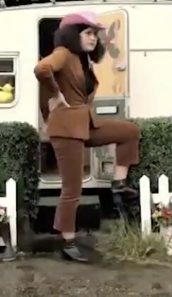 quote this tweet with a picture of what you’d wear as your task outfit on #taskmaster