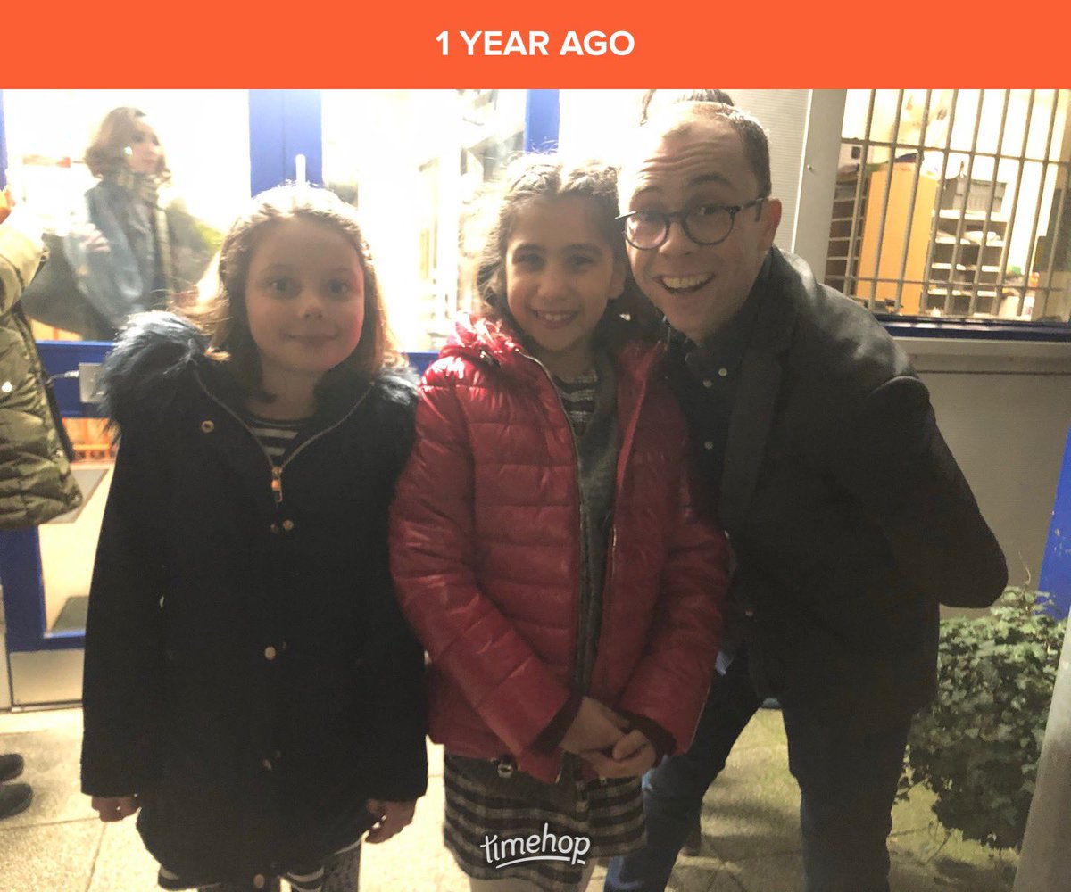 FArmellini's tweet photo. When we were still allowed to hug each other, have fun and do what we love! ๐ฅฐ #pantomime #cinderellapantomime #pantolife #hugs #pantobabes @HollyHouseman @joetracini @Amandahendrson @TheatreRNorwich @NorwichHighPrep https://t.co/NKuSOZ8Fnp