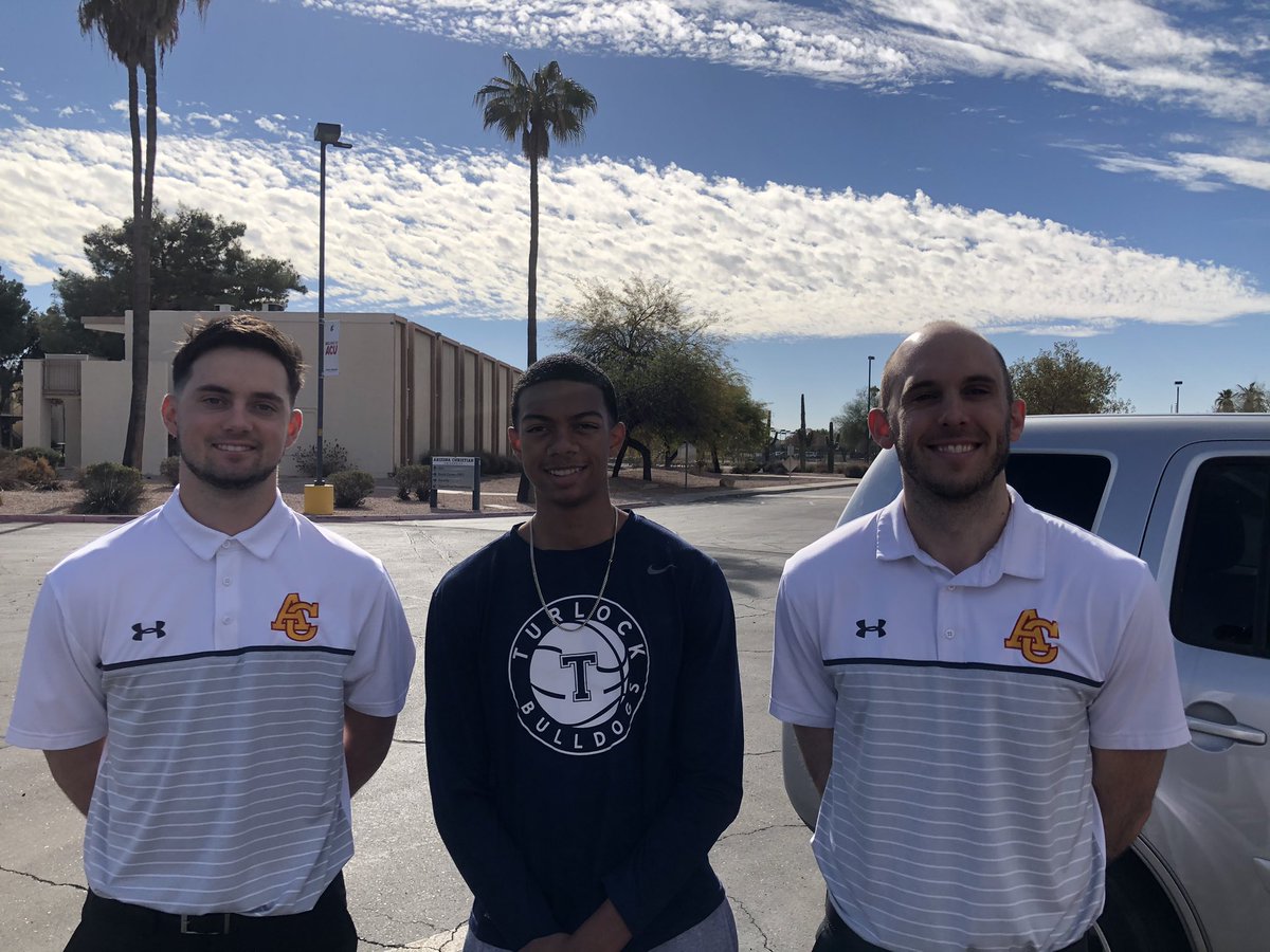 camcamwalker's tweet photo. Excited to announce I received my second offer from @ACUMBB today. Thanks to @jayohoops, @TreyClarksonACU, and @coachrutteracu for giving me the opportunity to further my education and basketball career. https://t.co/S2rGXsYhWy